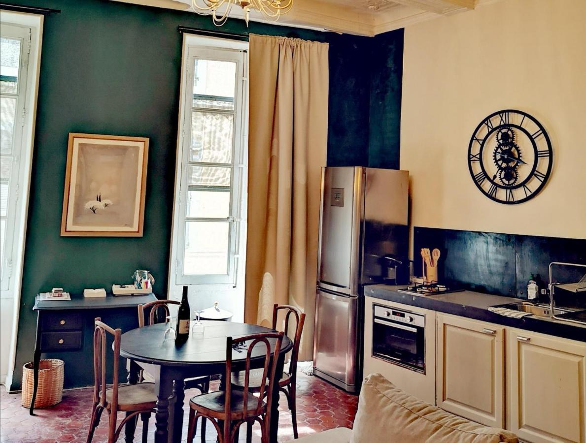 Ancienne Maison De Maitres Lourmarin Buitenkant foto